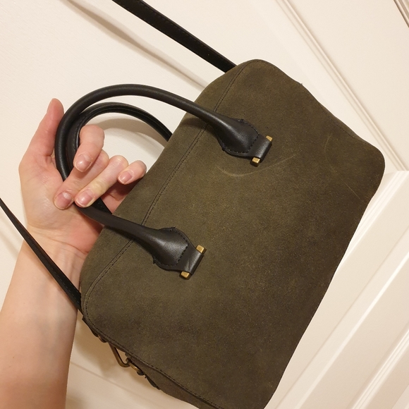 Zara suede bag. - Picture 4 of 8